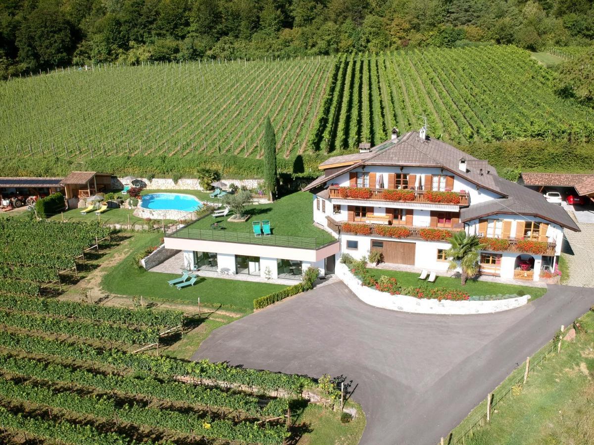 Weingut Wolkanhof Eppan an der Weinstraße Exterior foto
